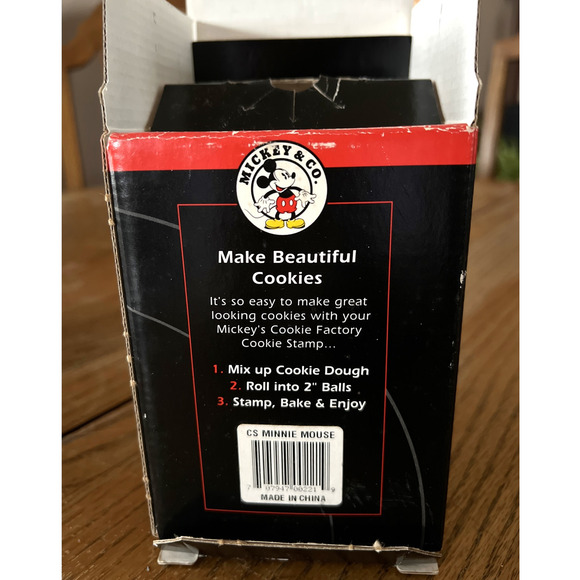 Disney Minie Mouse's ceramic cookie Stamp, Recipe book - Picture 7 of 7